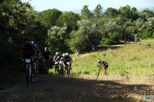BTT Coimbra XCM 2012 Montemor (086) A subir o vale