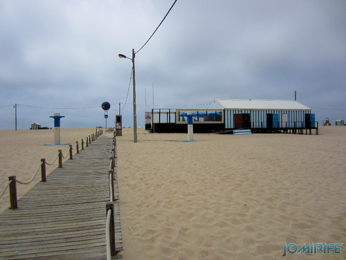 Bar de praia da Figueira da Foz #9 - Azul e branco (2) Beach Bar in Figueira da Foz