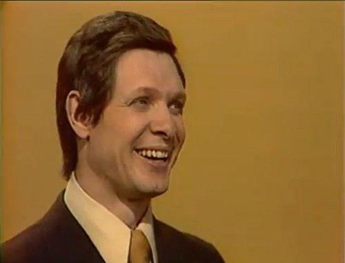 Eduard Khil