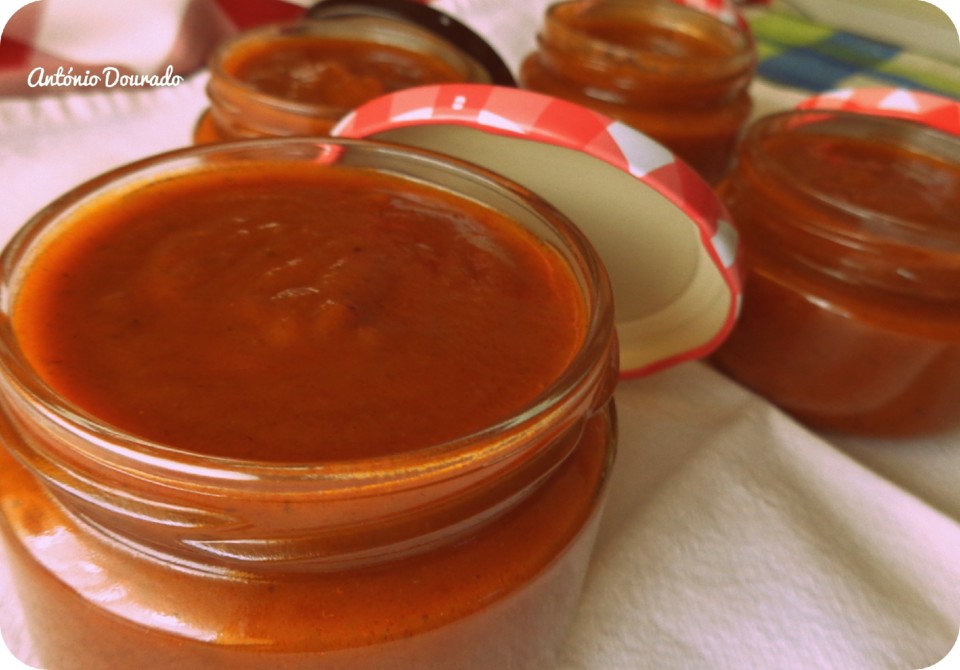 ketchup.jpg ketchup.jpg