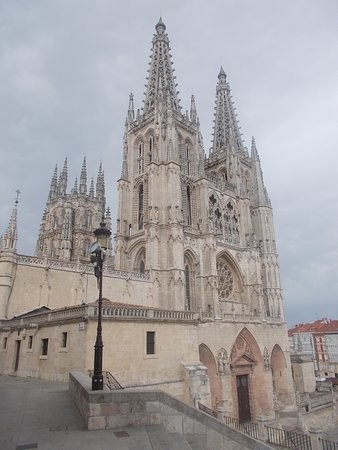 profilo-della-cattedrale.jpg
