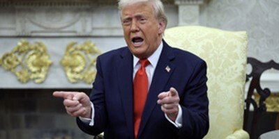 Trump-Autoritarismo.jpg