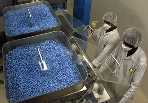 HD Fábrica de viagra liberta fumos para a cidade.