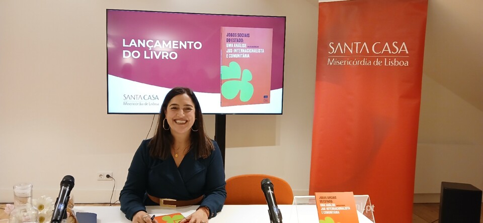 Ana Coelho Apresenta o seu livro.jpg