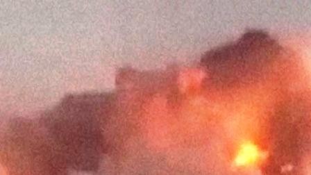 UFO3.jpg UFO3.jpg