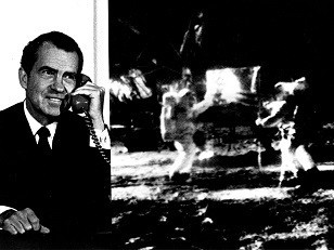Nixon_Telephones_Armstrong_on_the_Moon_(9460942988 Nixon_Telephones_Armstrong_on_the_Moon_(9460942988