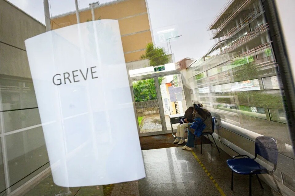 GreveAvisoPortaVidro.jpg