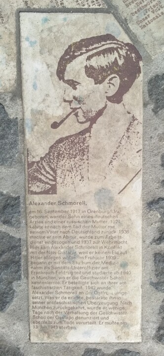 Alexander Schmorell- placa homenagem LMU.jpg
