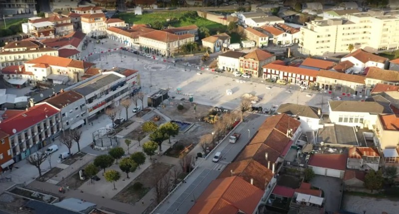 Obras Praça Rep. e JMF.jpg