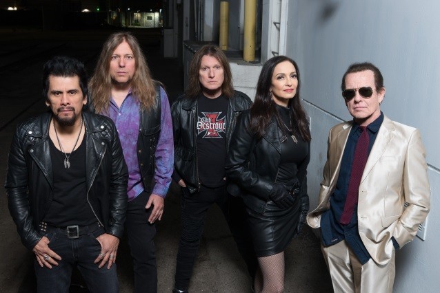Outcest GRAHAM BONNET BAND -