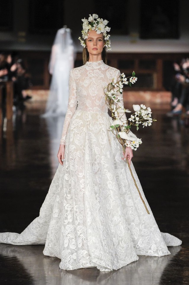 reem-acra-brd-s19-001-1541303035.jpg