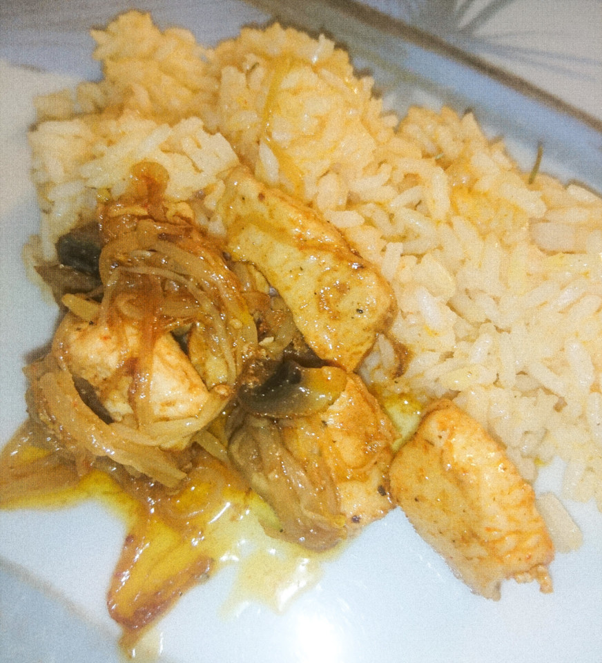 Frango salteado com molho de soja Frango salteado com molho de soja