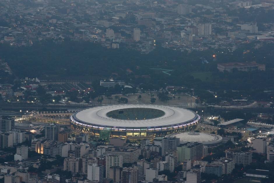 Amanhecer no Rio - S&aacute;bado 15.06.13 - Maracan&atilde; il