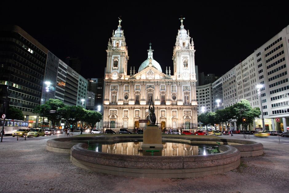A Igreja da Candelária, um dos cartões postais d
