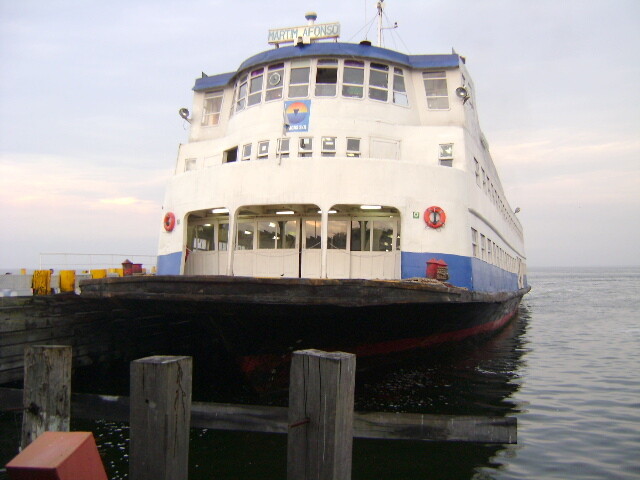 Ilha de Paquet&aacute; - Barca Martin Afonso