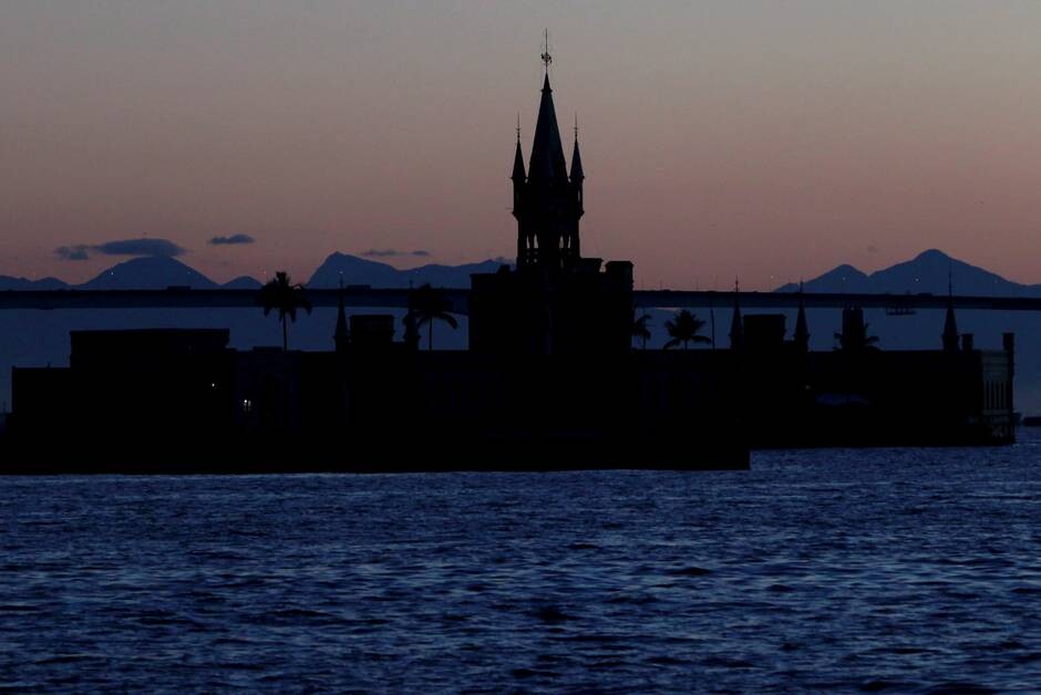 A Ilha Fiscal, na Ba&iacute;a de Guanabara, na manh&atilde; de