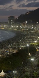 JMJ - Praia de Copacabana - Peregrinos lotam a Pra