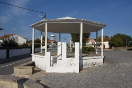 Santo Andr&eacute; das Tojeiras (Castelo Branco) '20 000